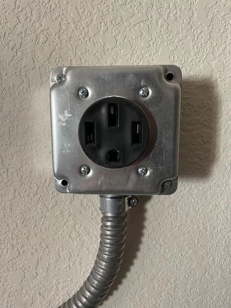 NEMA 14-50 outlet installed for Smart Home Electrical in Dade City North